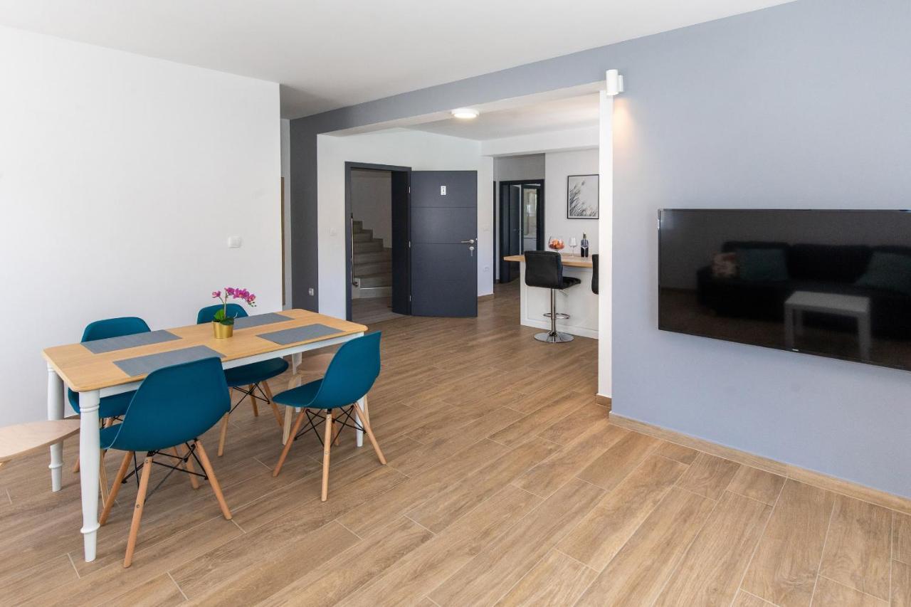 בלאצ'ה Villa Luni מראה חיצוני תמונה